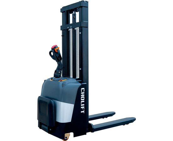 Штабелер QDA15EM35 электрический с платформой оператора без ограничителей